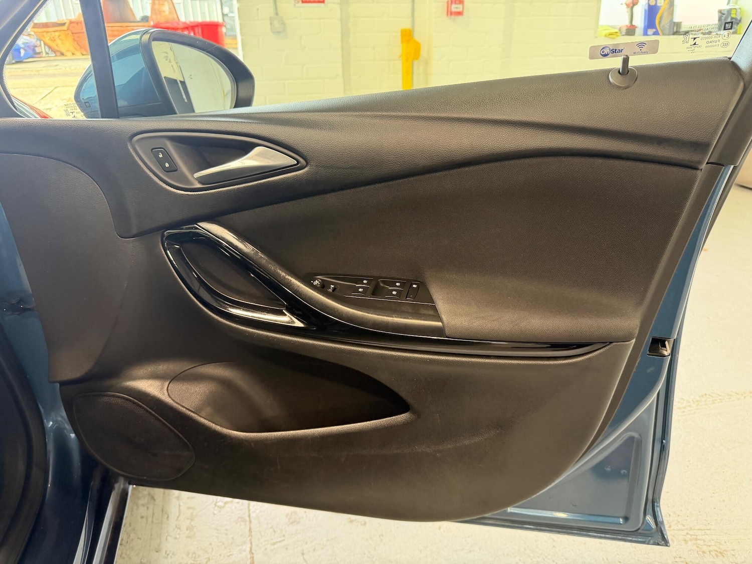 Used Vauxhall Astra 2017 for sale - 76498895: Photo 21