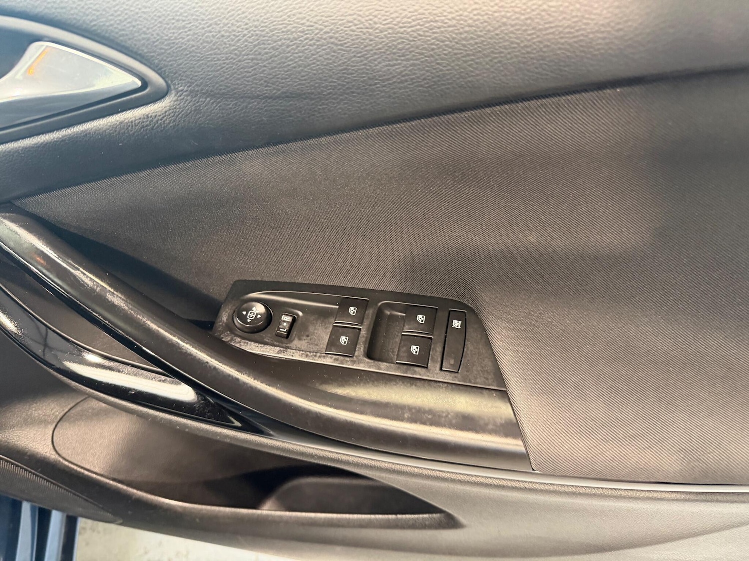 Used Vauxhall Astra 2017 for sale - 76498895: Photo 22