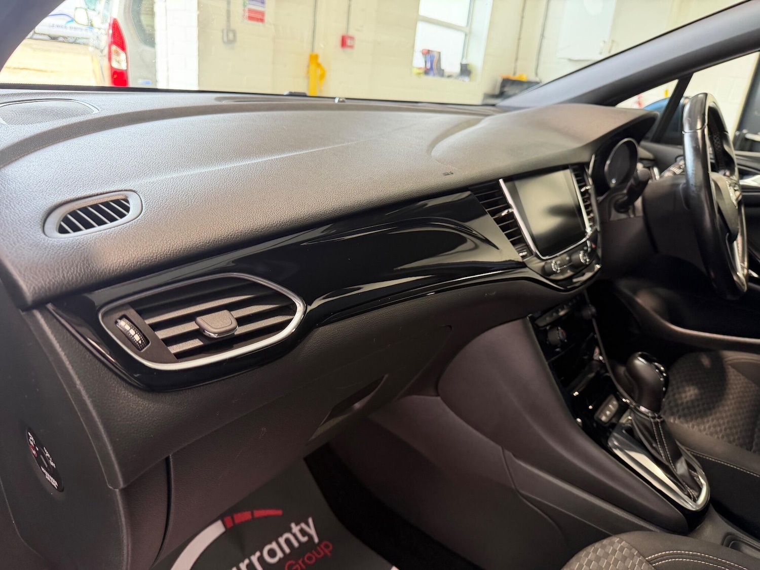 Used Vauxhall Astra 2017 for sale - 76498895: Photo 7