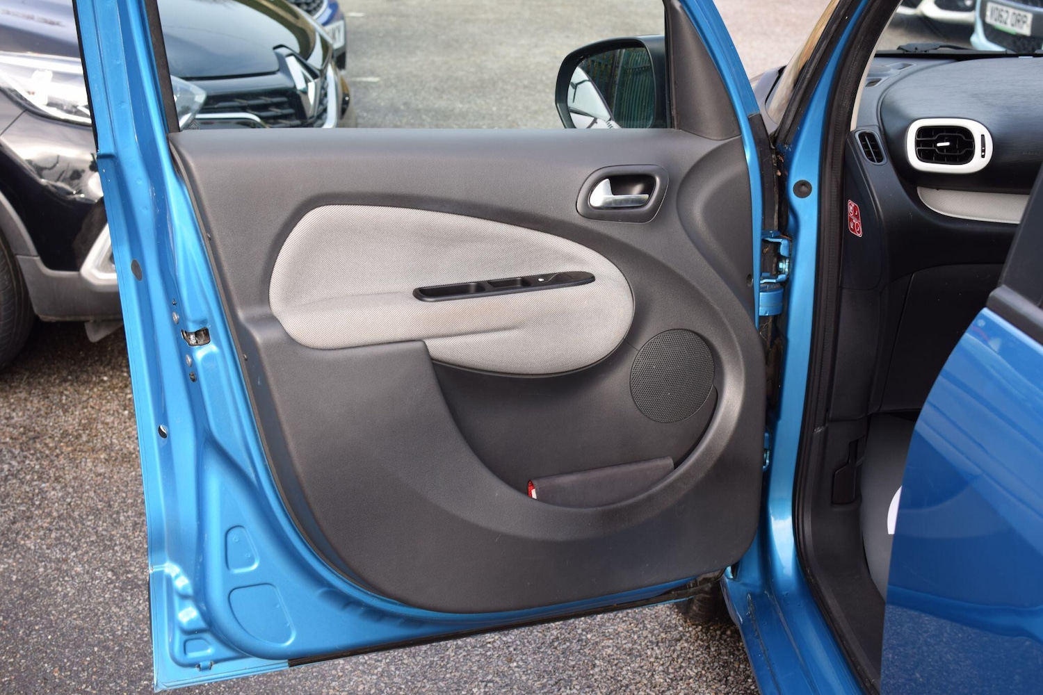 Used Citroen C3 Picasso 2013 for sale - 77191704: Photo 21