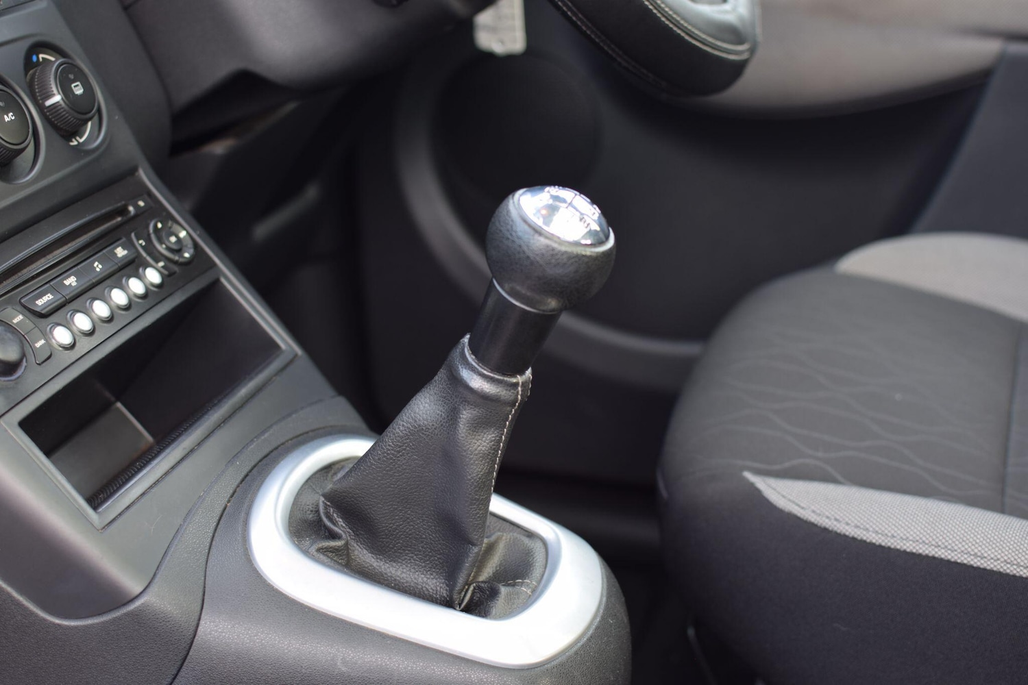 Used Citroen C3 Picasso 2013 for sale - 77191704: Photo 9