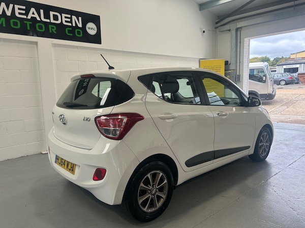 Used Hyundai i10 2014 for sale - 76318092: Photo 10