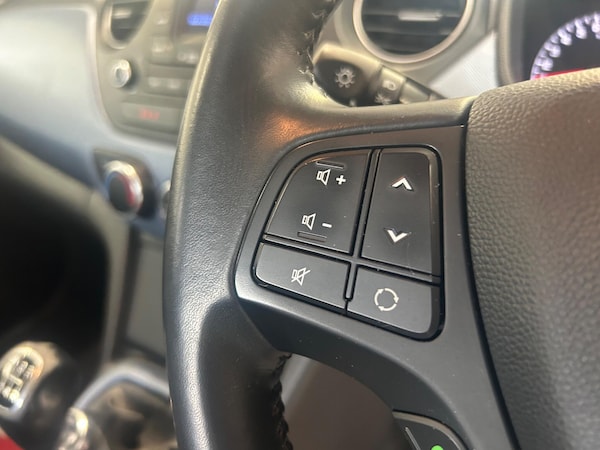 Used Hyundai i10 2014 for sale - 76318092: Photo 21