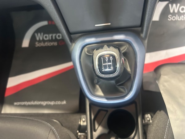 Used Hyundai i10 2014 for sale - 76318092: Photo 40