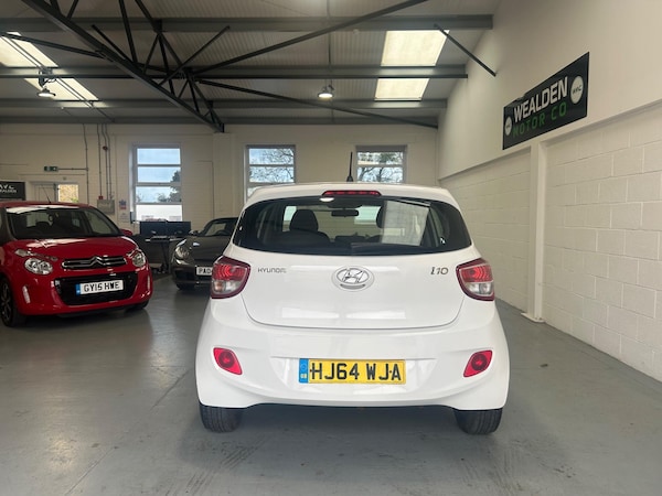 Used Hyundai i10 2014 for sale - 76318092: Photo 8