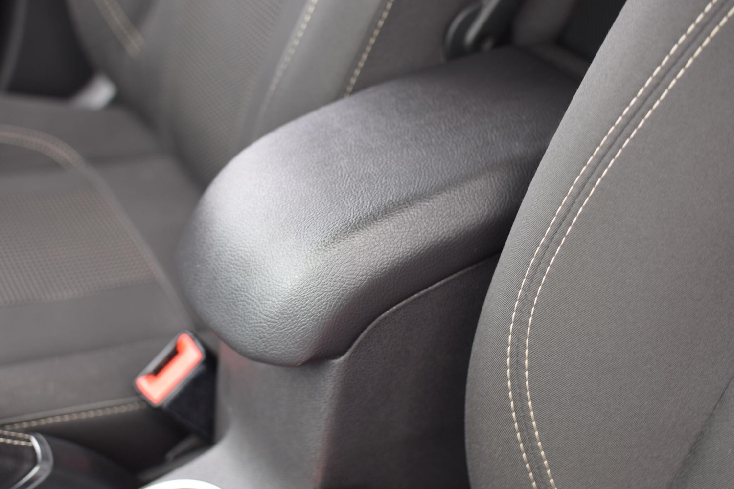 Used Ford Fiesta 2017 for sale - 77537344: Photo 13