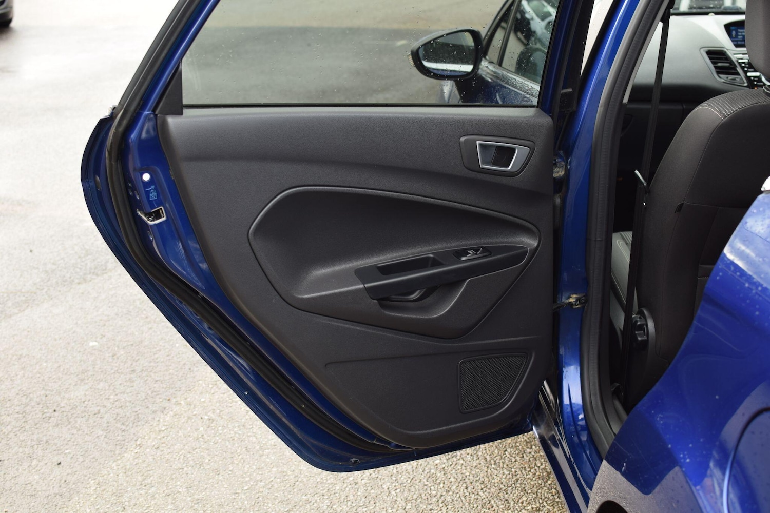 Used Ford Fiesta 2017 for sale - 77537344: Photo 36