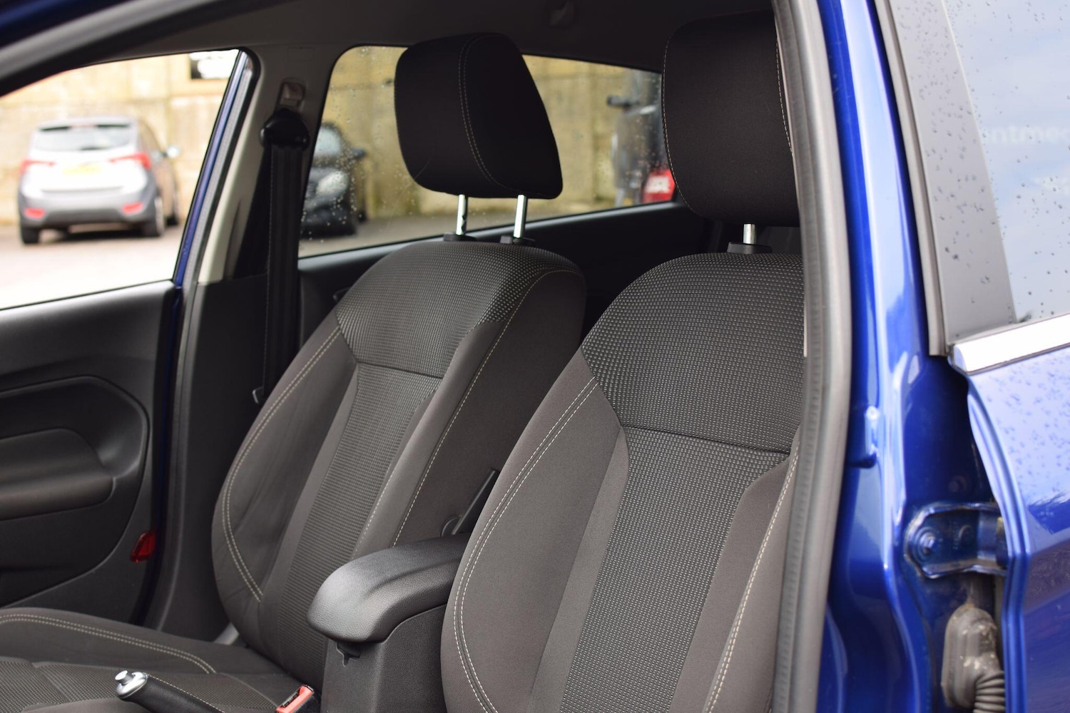 Used Ford Fiesta 2017 for sale - 77537344: Photo 48