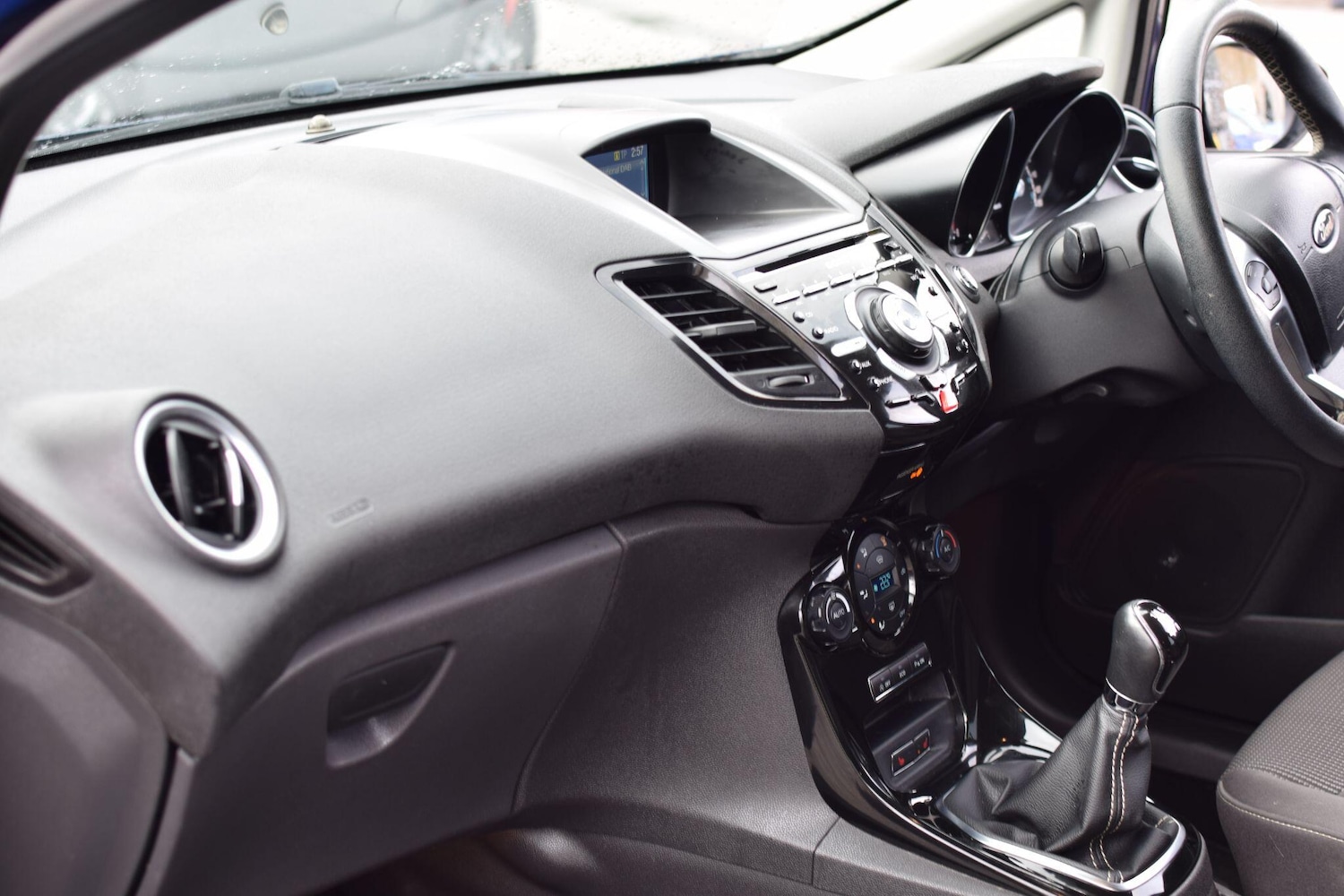 Used Ford Fiesta 2017 for sale - 77537344: Photo 7