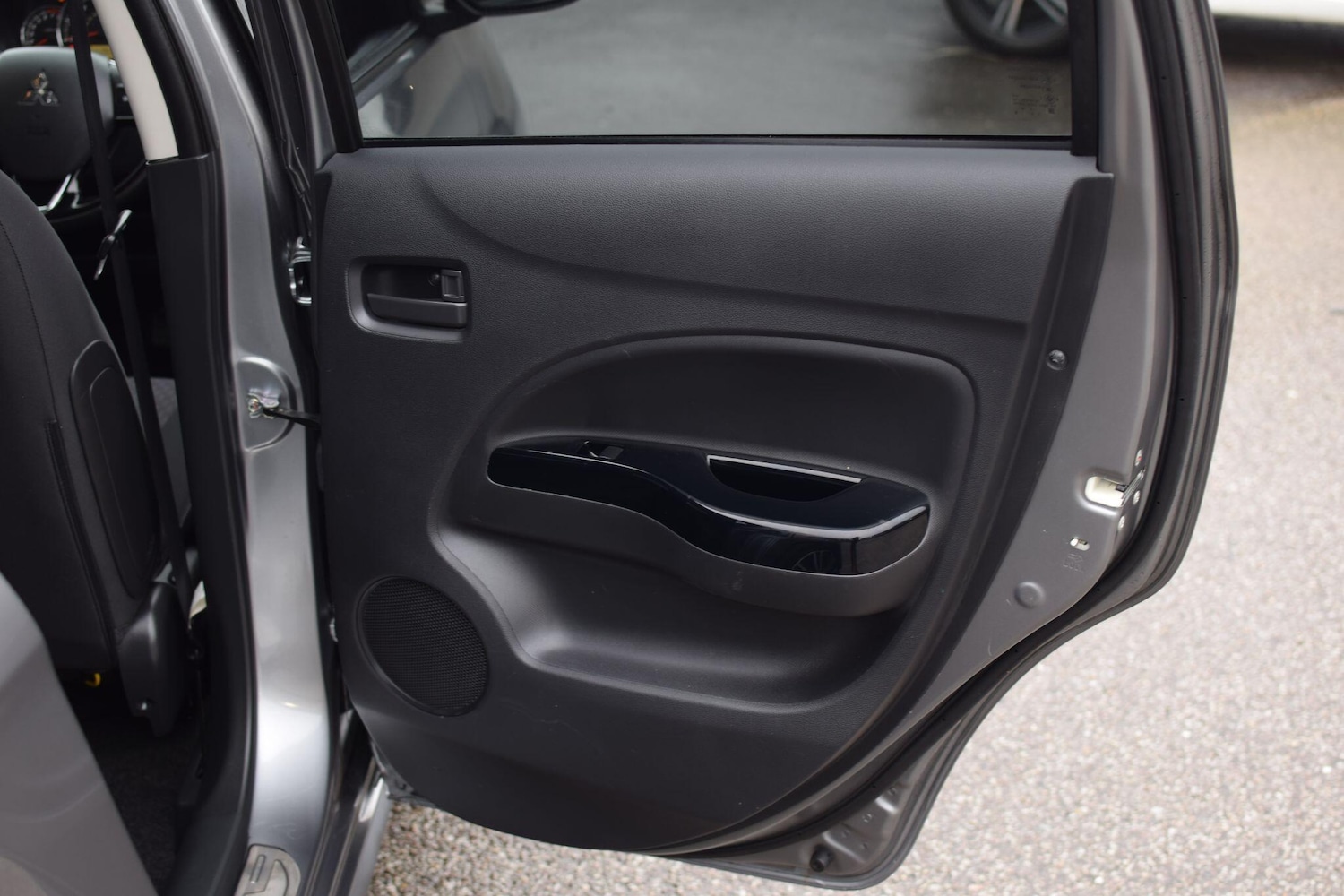 Used Mitsubishi Mirage for sale - 77823621: Photo 28