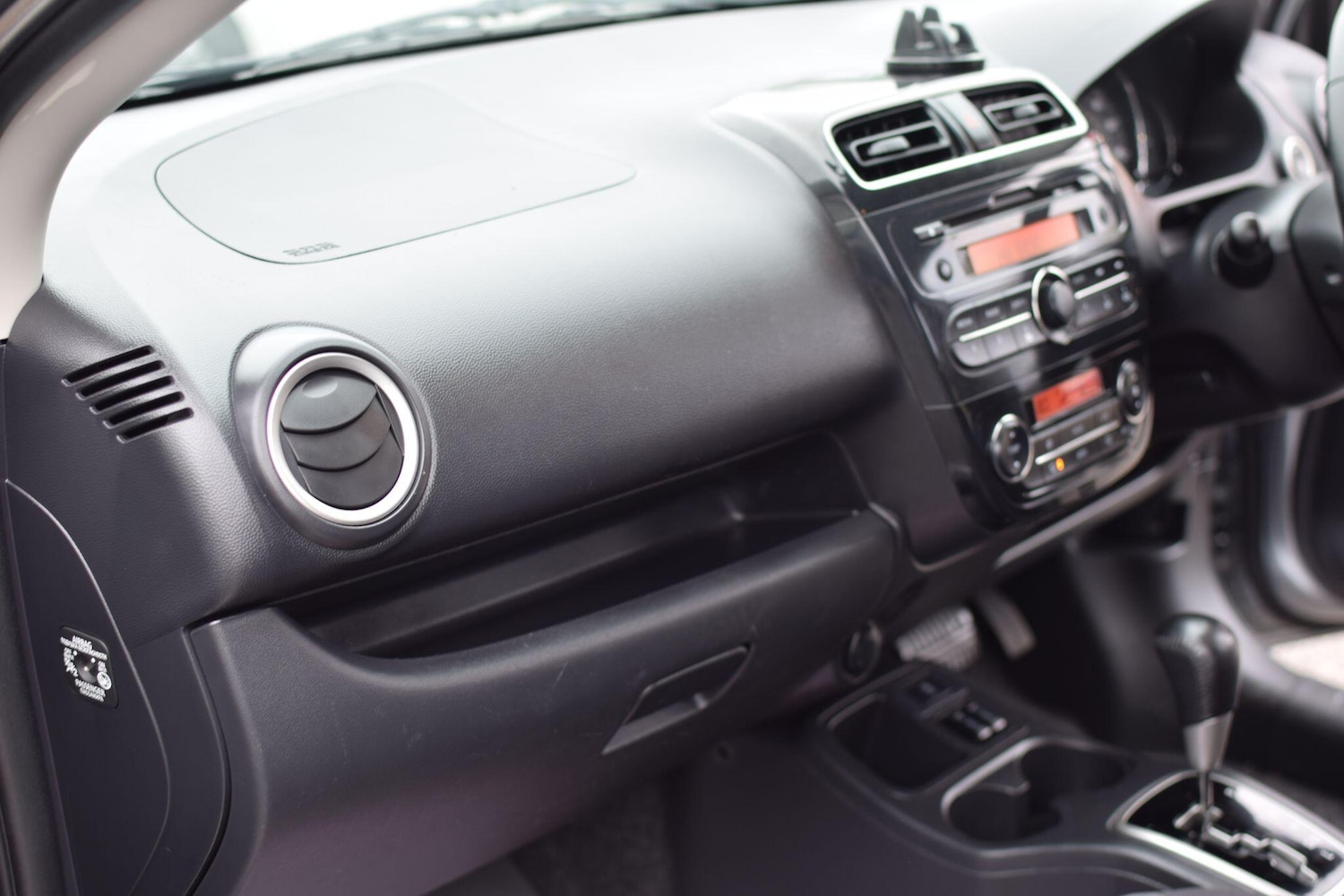 Used Mitsubishi Mirage for sale - 77823621: Photo 8