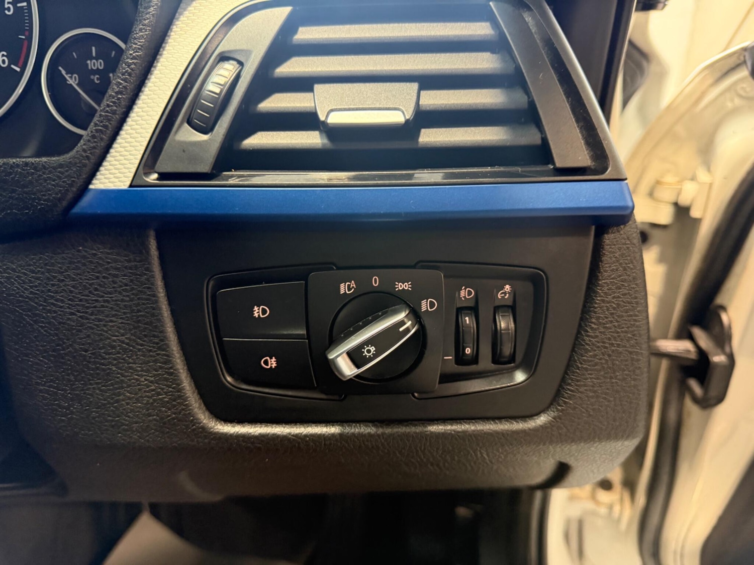 Used BMW 3 Series 2014 for sale - 76360512: Photo 19