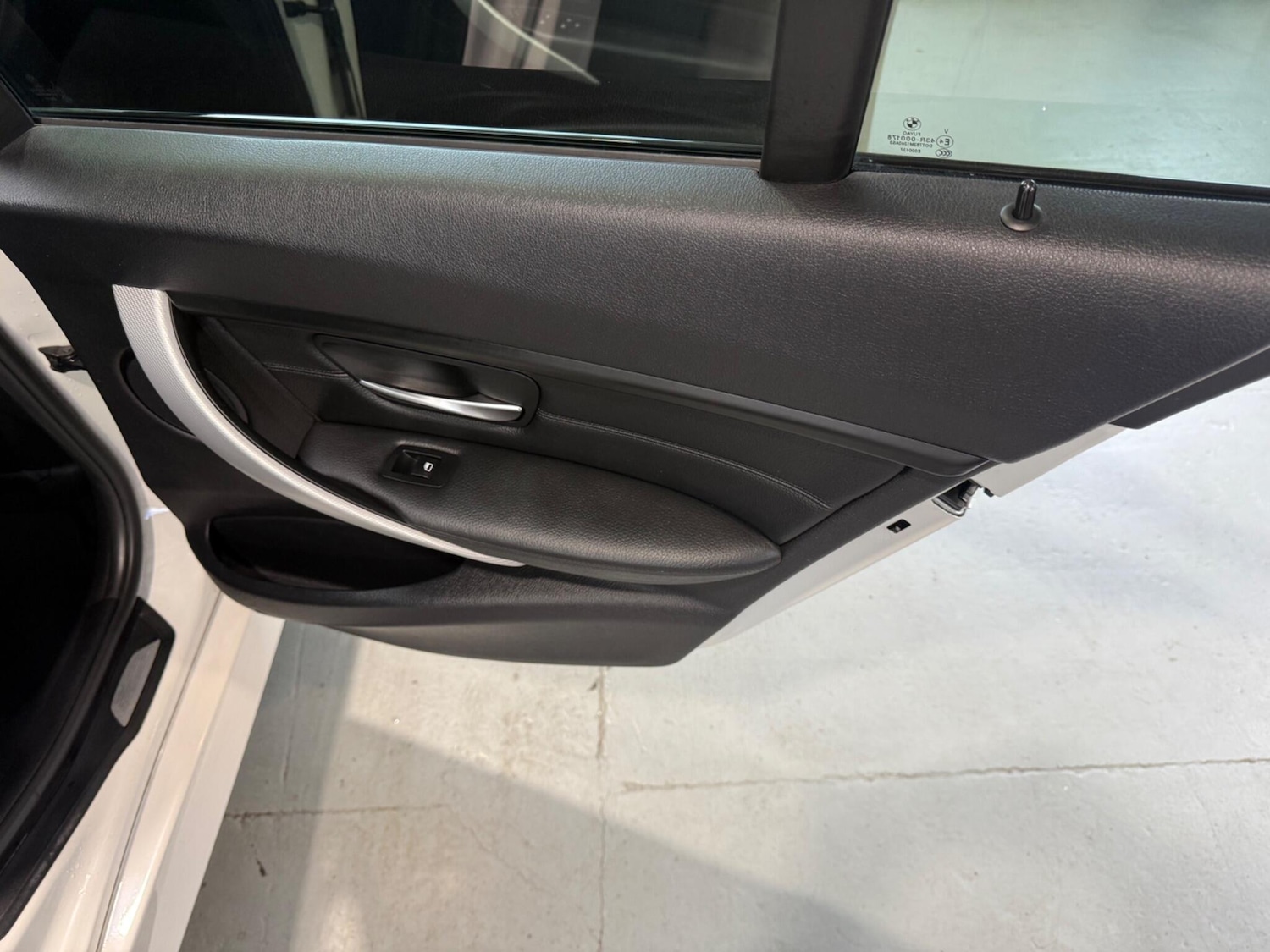 Used BMW 3 Series 2014 for sale - 76360512: Photo 24