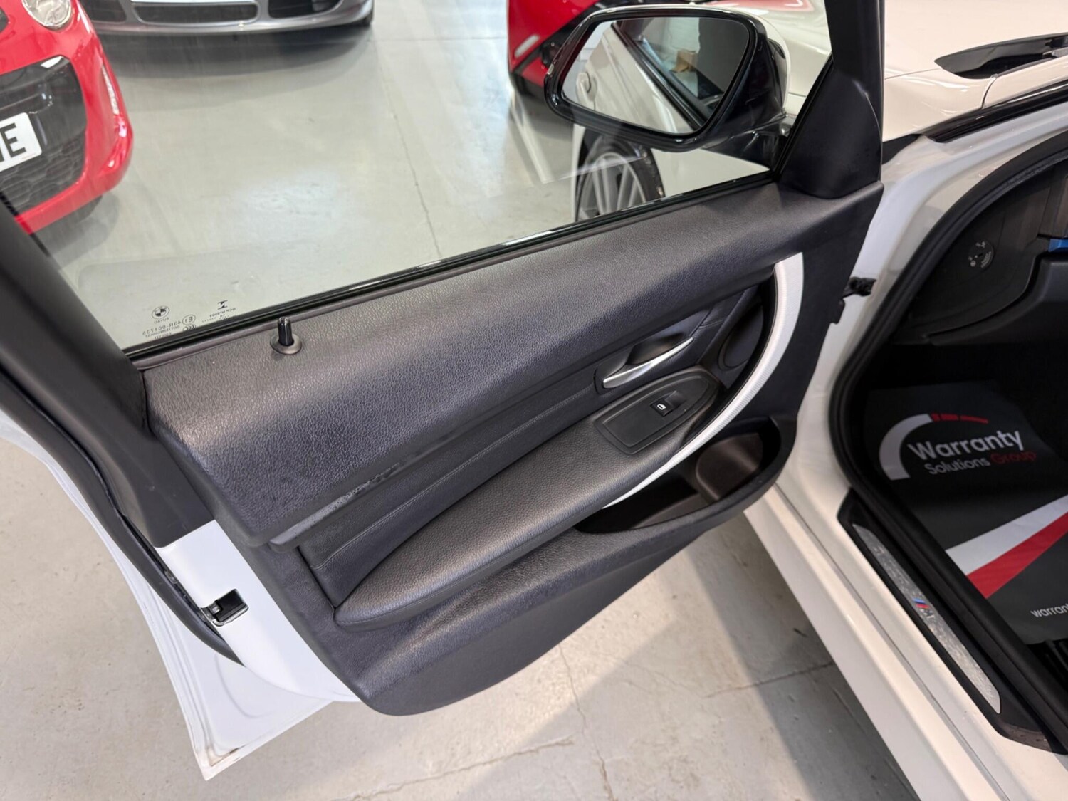 Used BMW 3 Series 2014 for sale - 76360512: Photo 26