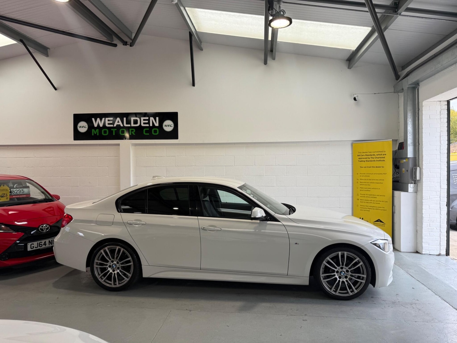 Used BMW 3 Series 2014 for sale - 76360512: Photo 6