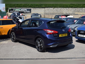 Used Nissan Pulsar 2017 for sale - 79533210: Photo