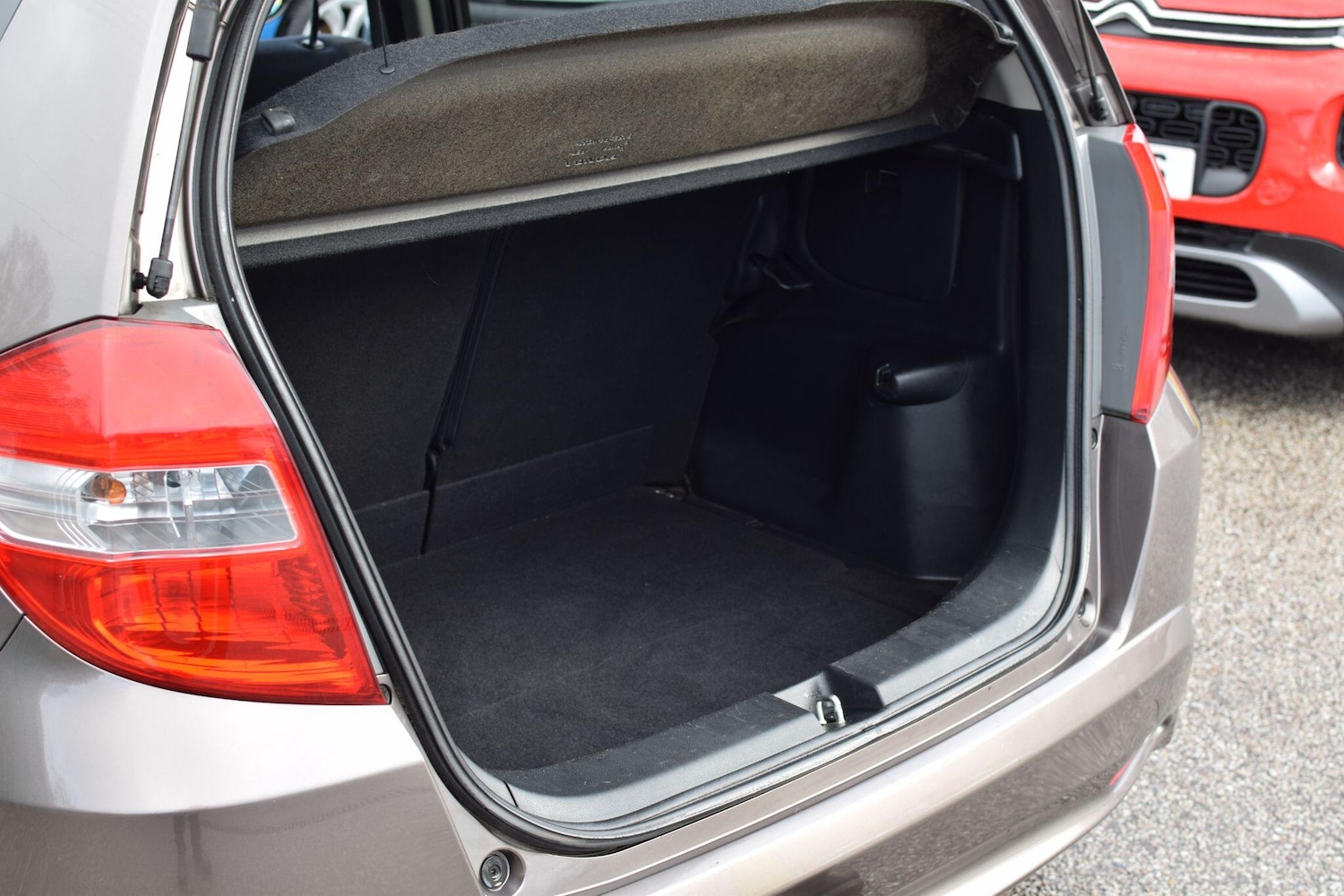 Used Honda Jazz 2012 for sale - 77386280: Photo 49