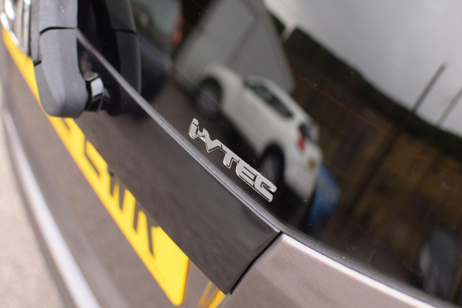 Used Honda Jazz 2012 for sale - 77386280: Photo 64