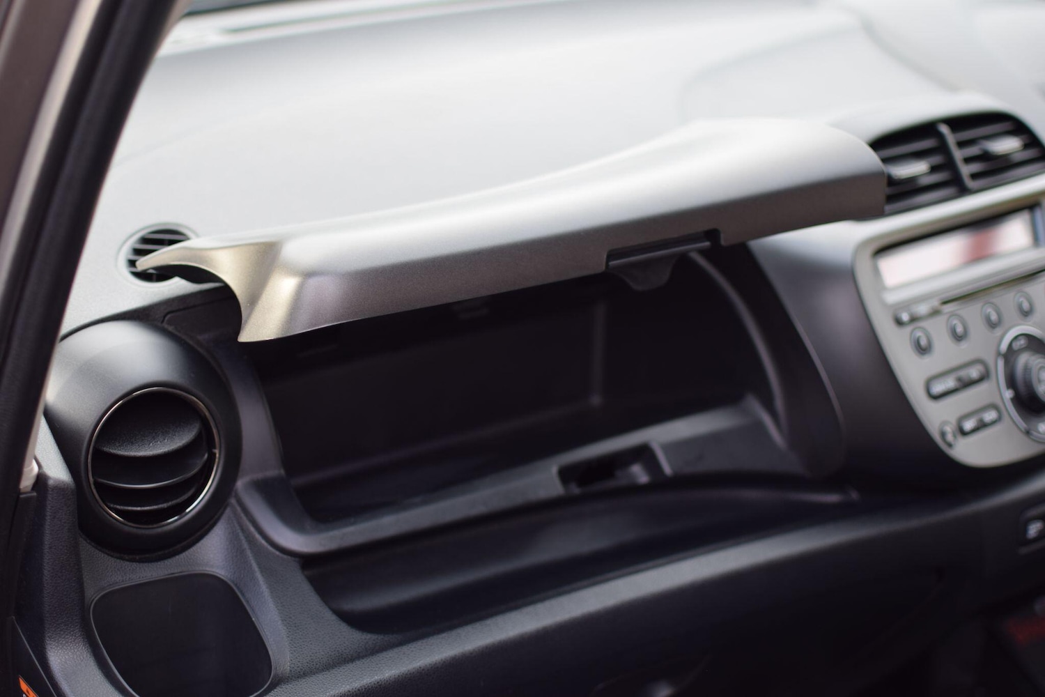 Used Honda Jazz 2012 for sale - 77386280: Photo 9