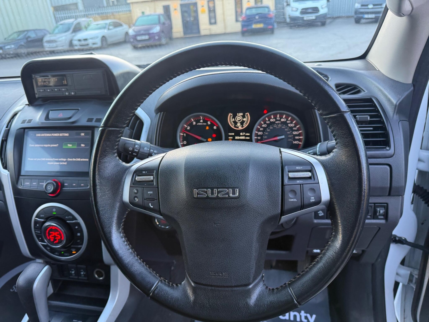 Used Isuzu D-Max 2019 for sale - 77611896: Photo 28