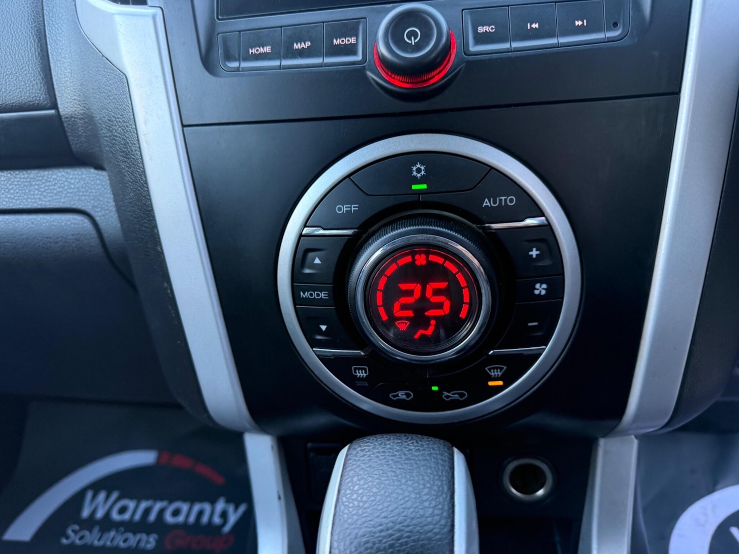 Used Isuzu D-Max 2019 for sale - 77611896: Photo 40