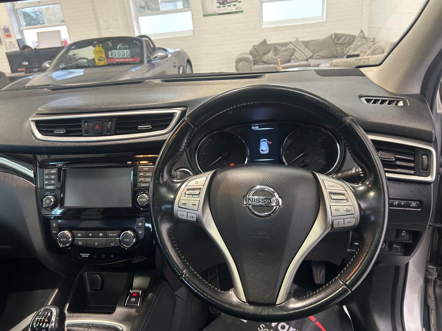 Used Nissan Qashqai 2015 for sale - 76295413: Photo 42