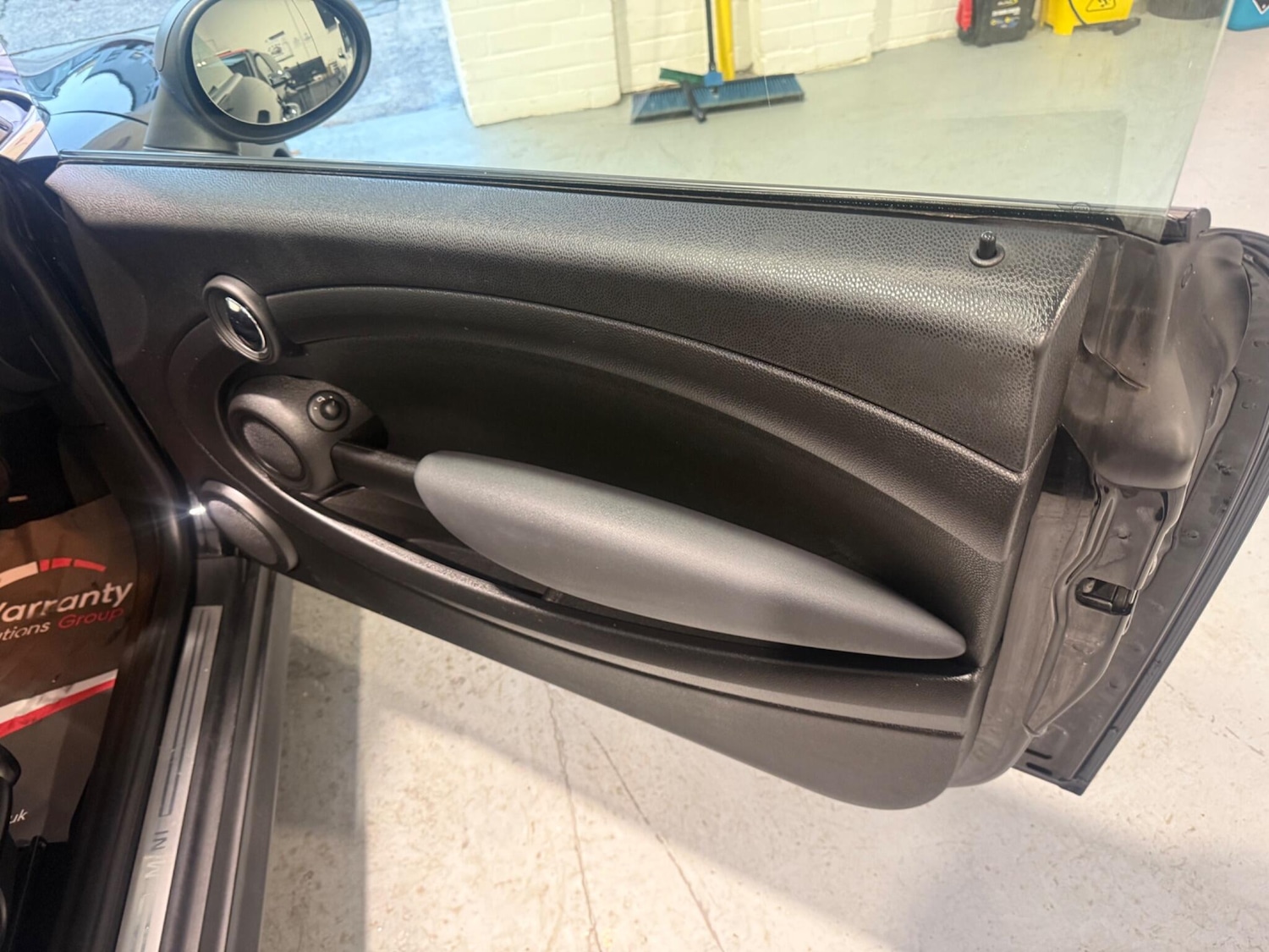 Used MINI Hatch 2011 for sale - 76584452: Photo 14