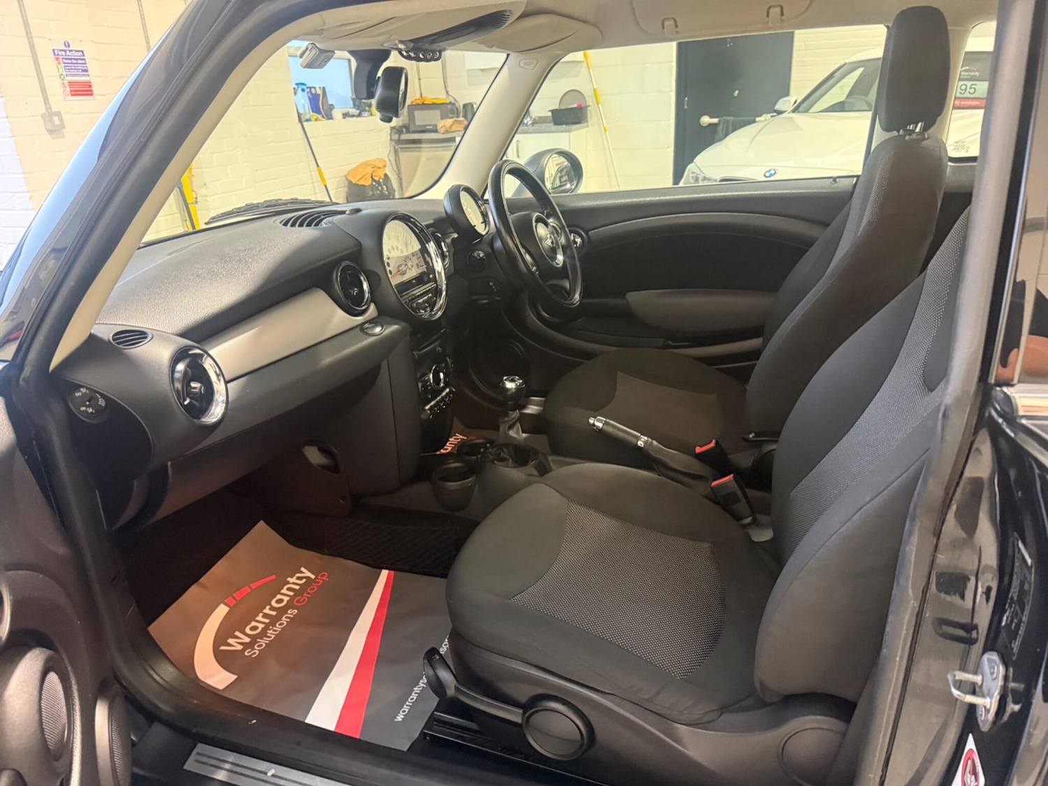 Used MINI Hatch 2011 for sale - 76584452: Photo 21