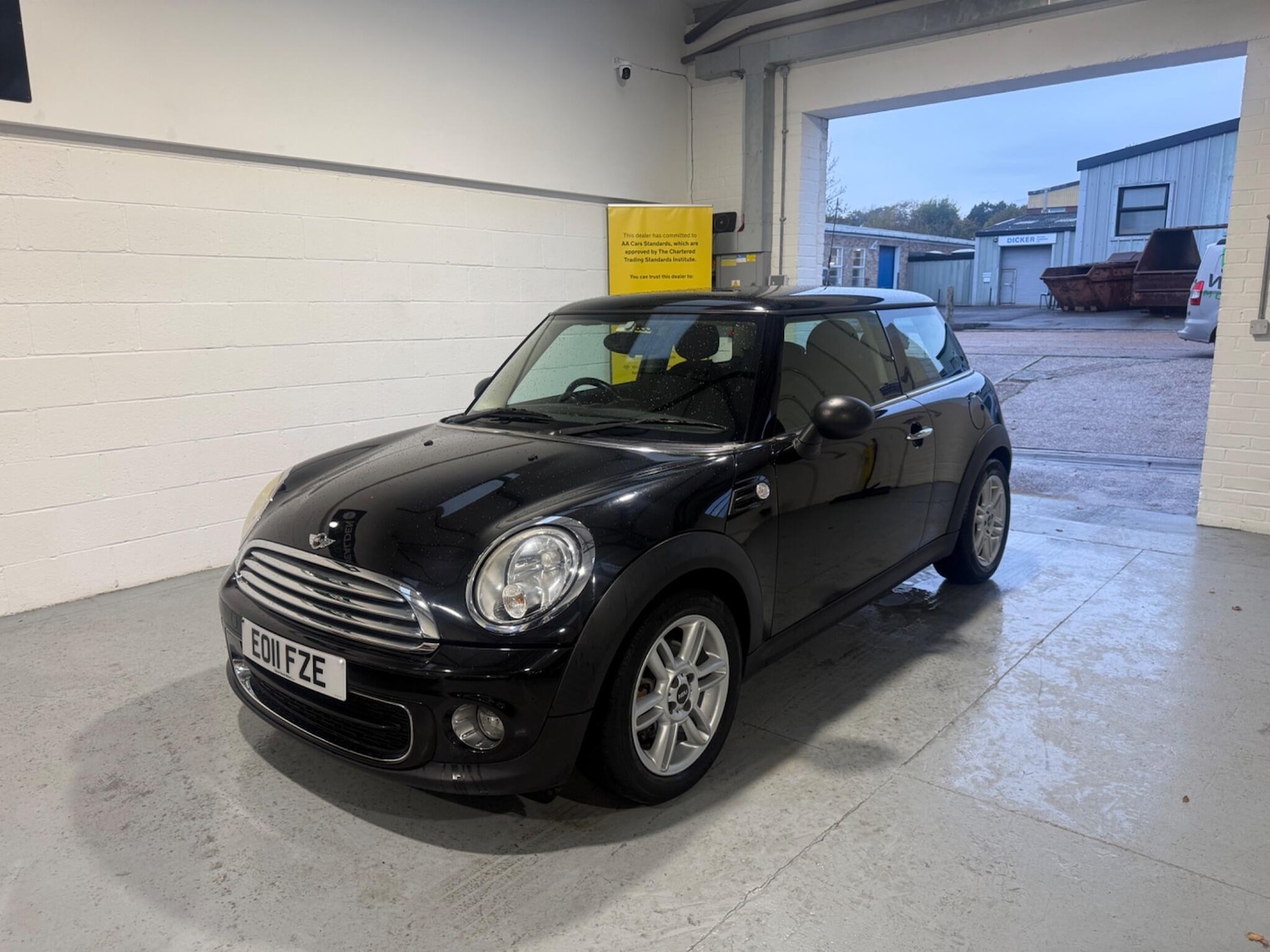Used MINI Hatch 2011 for sale - 76584452: Photo 24