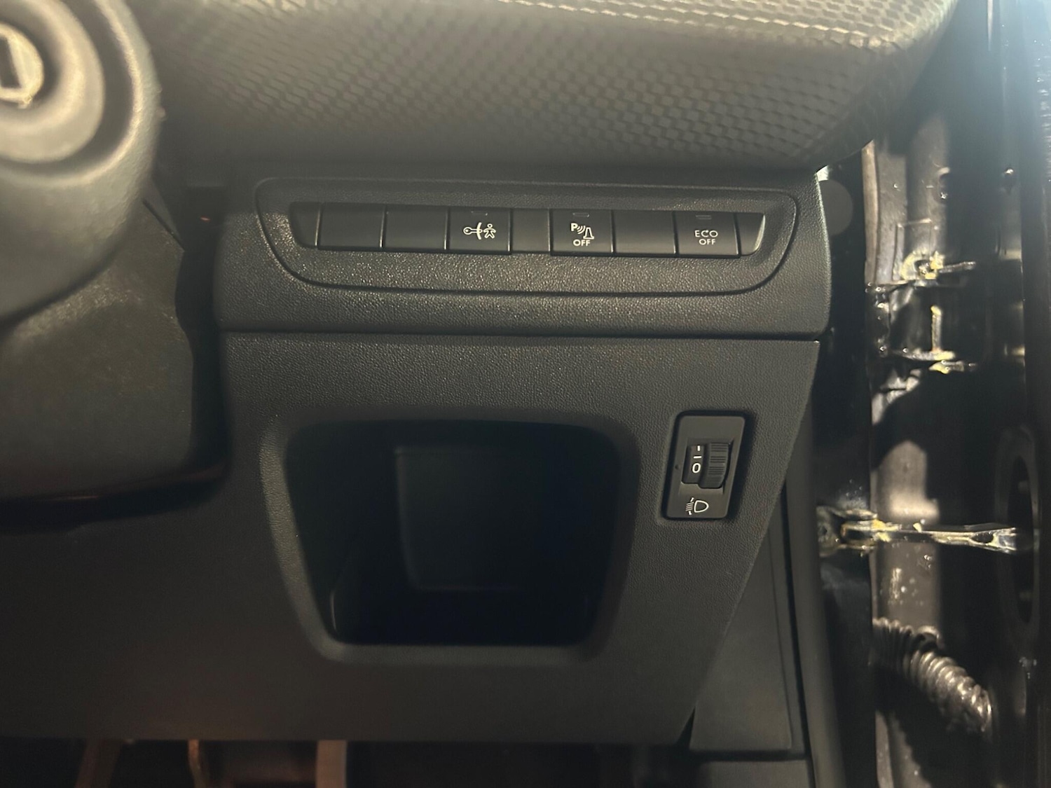 Used Peugeot 2008 for sale - 77016975: Photo 13