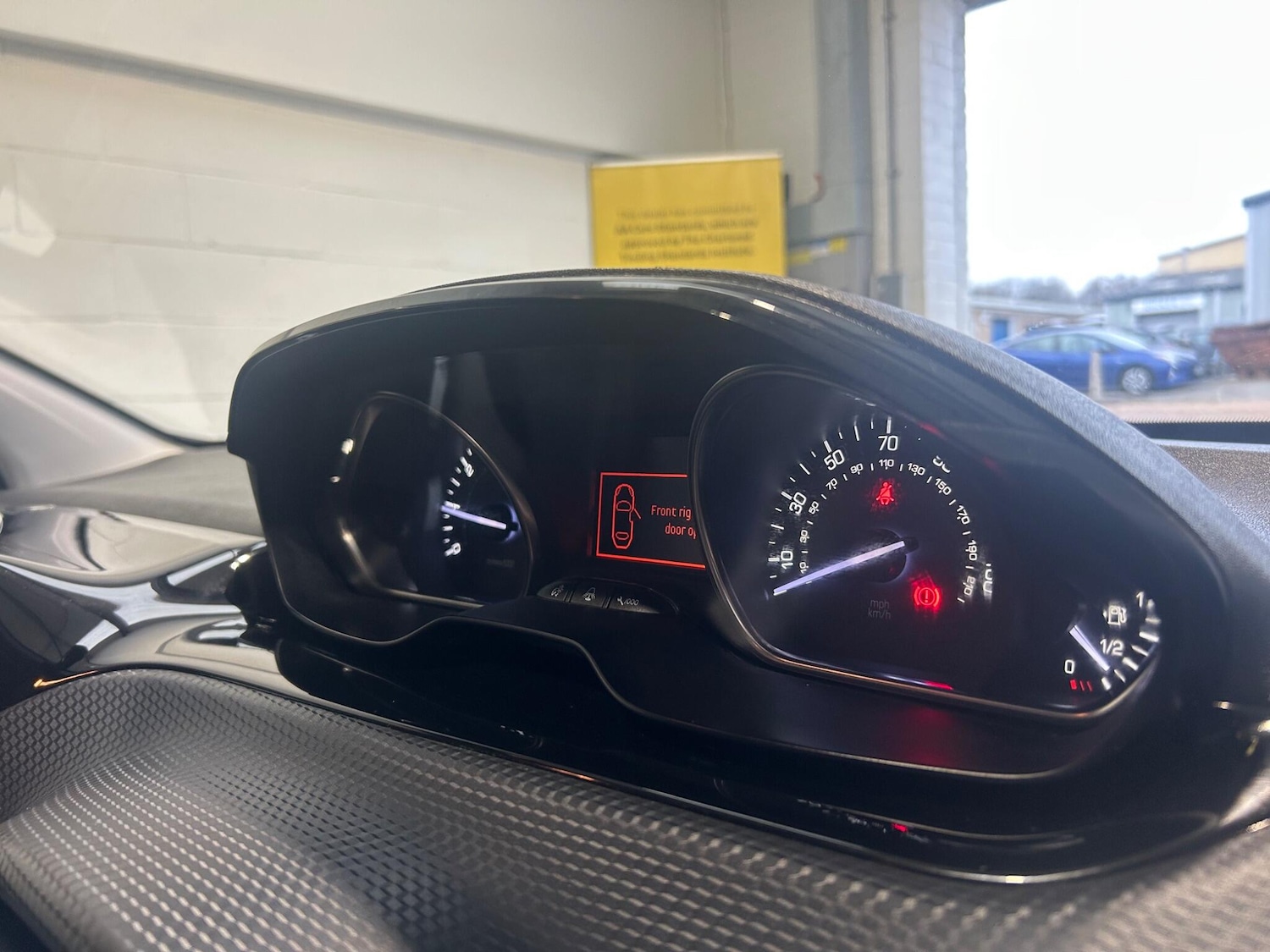 Used Peugeot 2008 for sale - 77016975: Photo 26