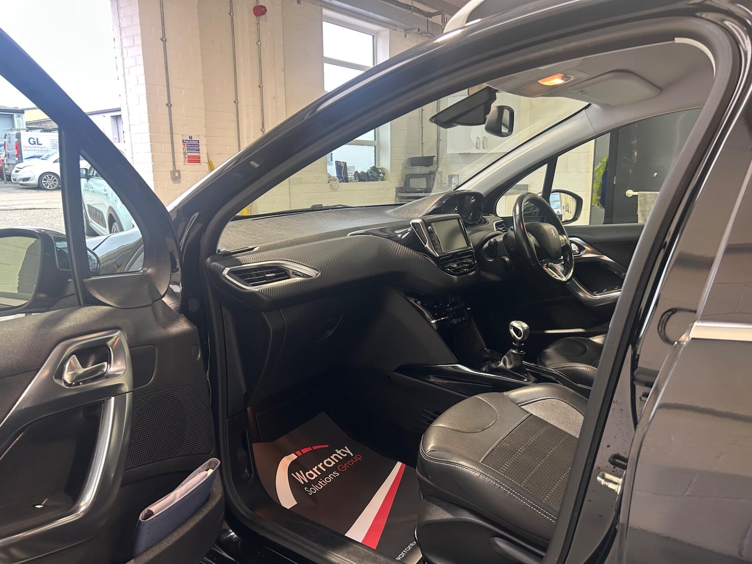 Used Peugeot 2008 for sale - 77016975: Photo 33