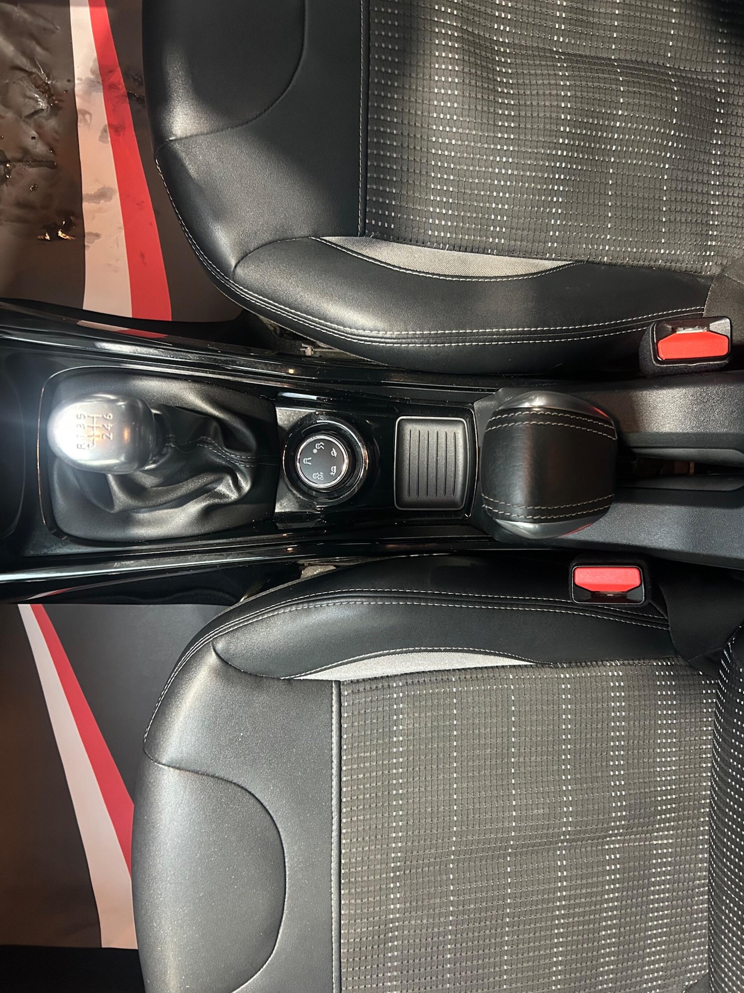 Used Peugeot 2008 for sale - 77016975: Photo 39