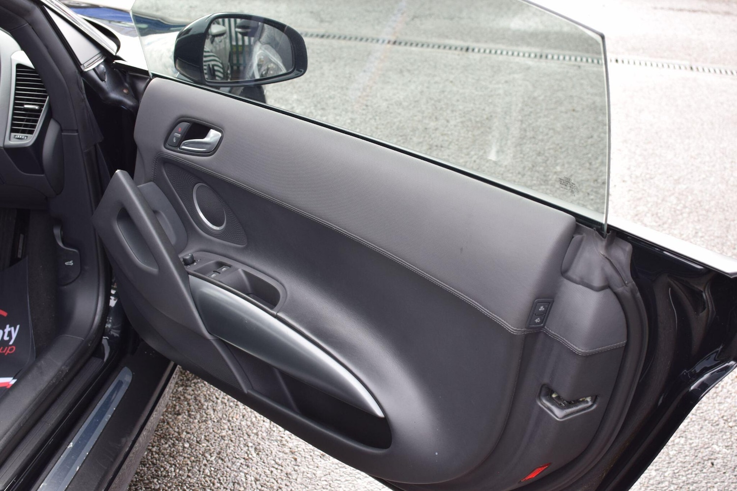 Used Audi R8 2007 for sale - 77523739: Photo 15