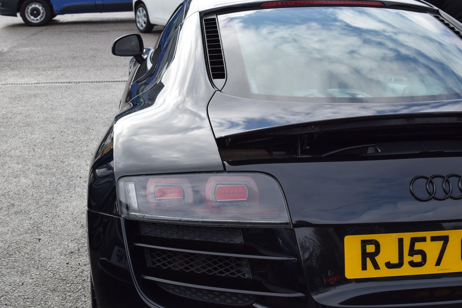 Used Audi R8 2007 for sale - 77523739: Photo 5