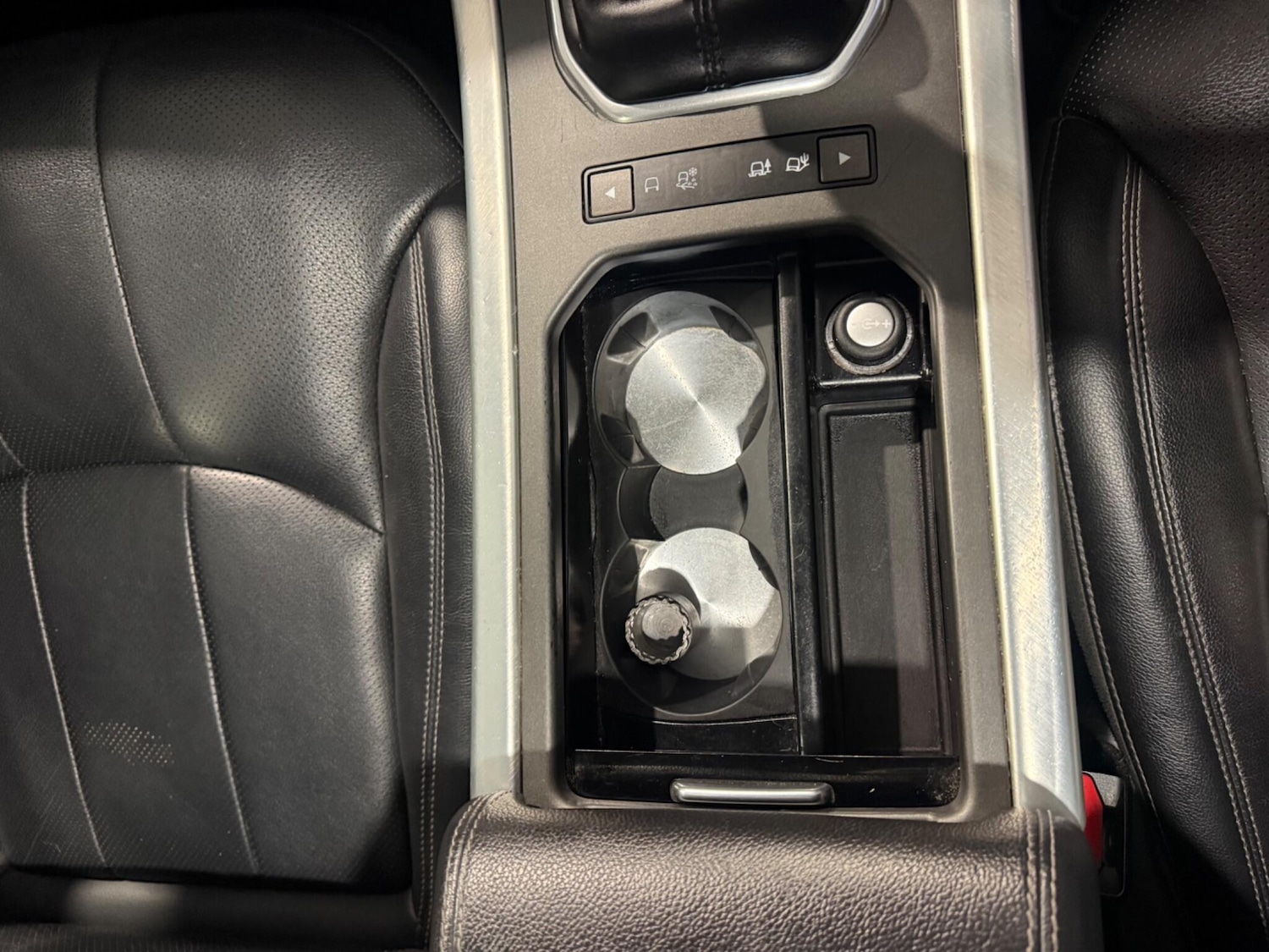 Used Land Rover Range Rover Evoque 2019 for sale - 77143167: Photo 18