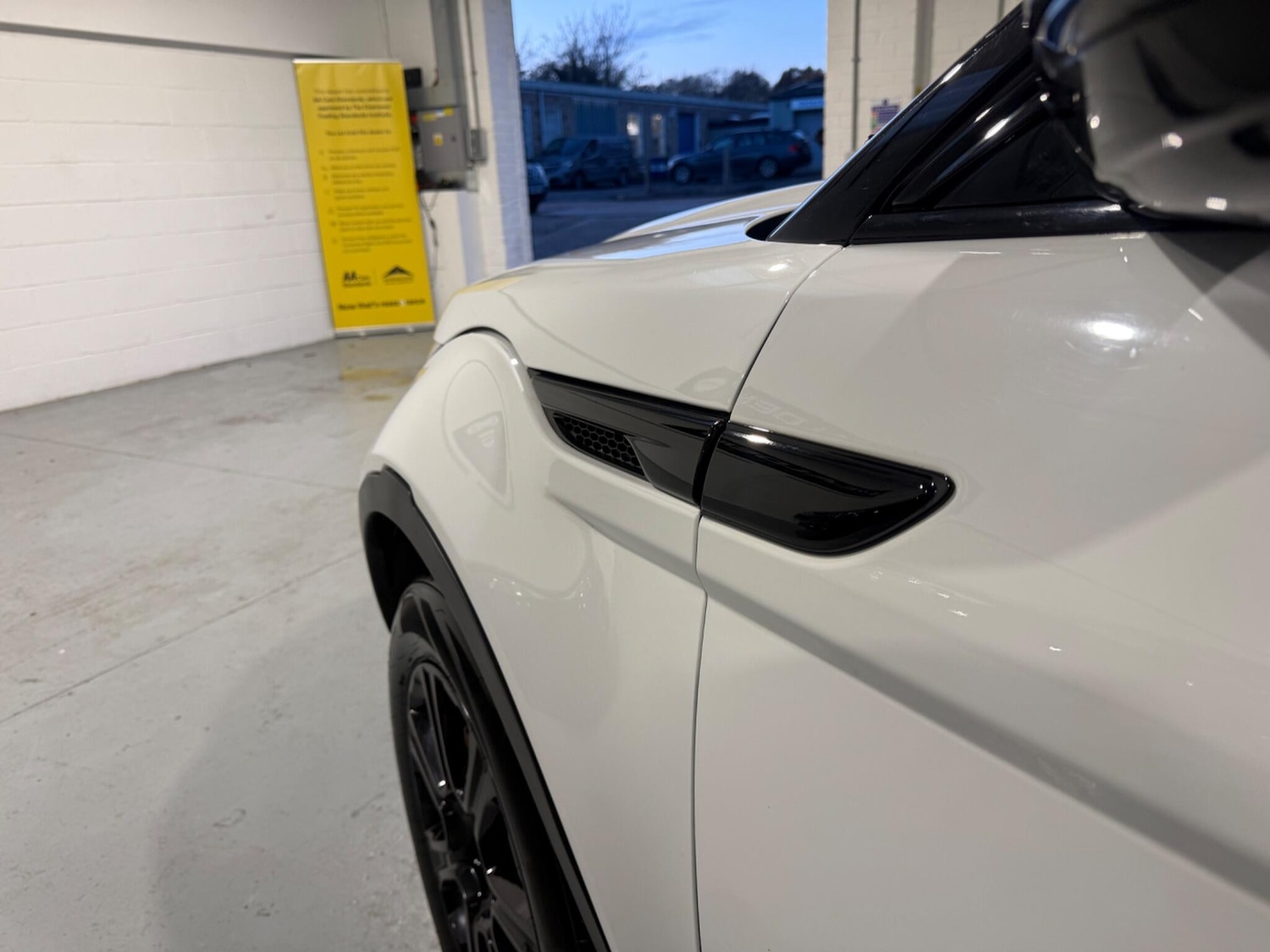 Used Land Rover Range Rover Evoque 2019 for sale - 77143167: Photo 44