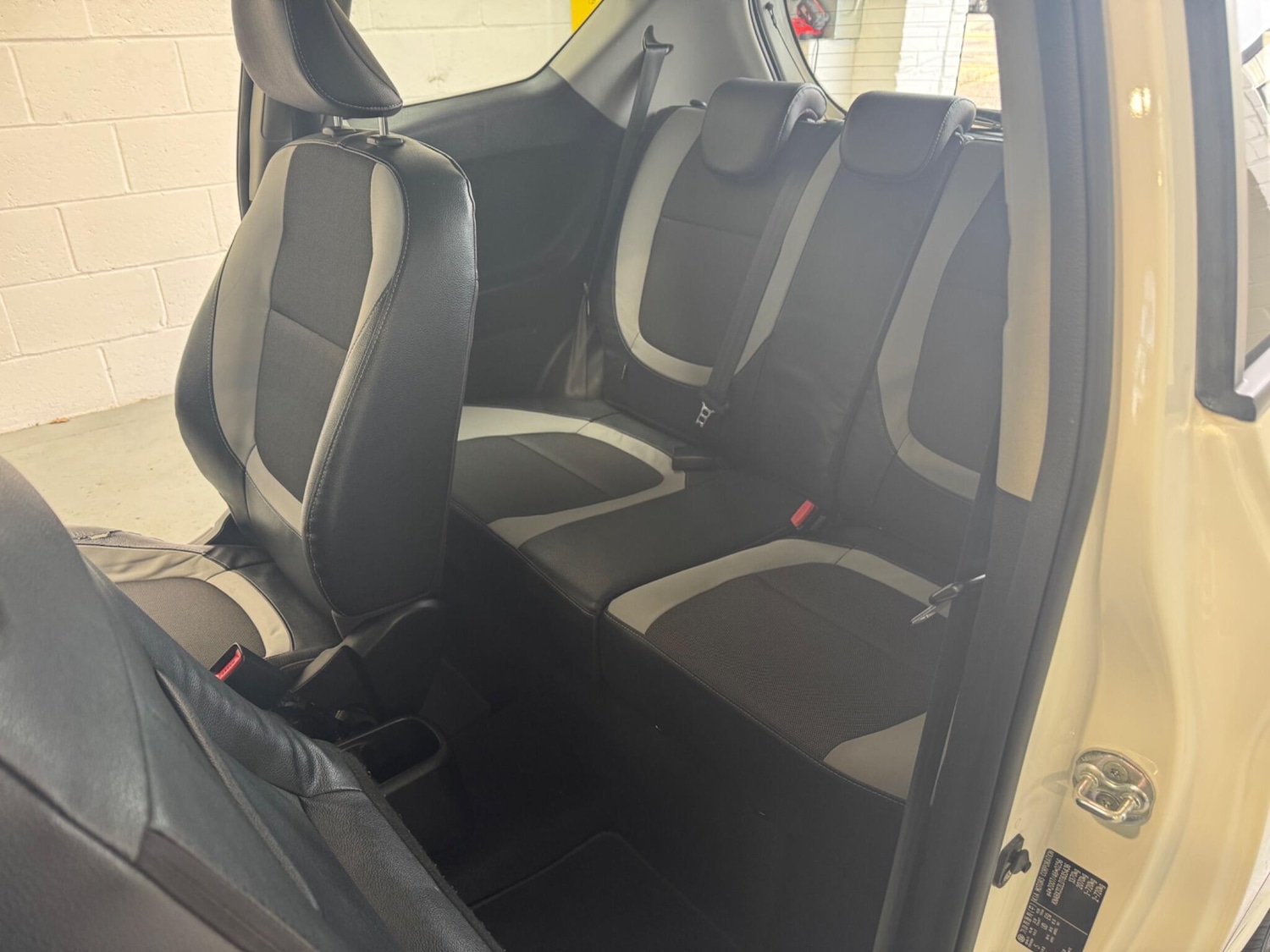 Used Kia Picanto 2014 for sale - 76645262: Photo 15