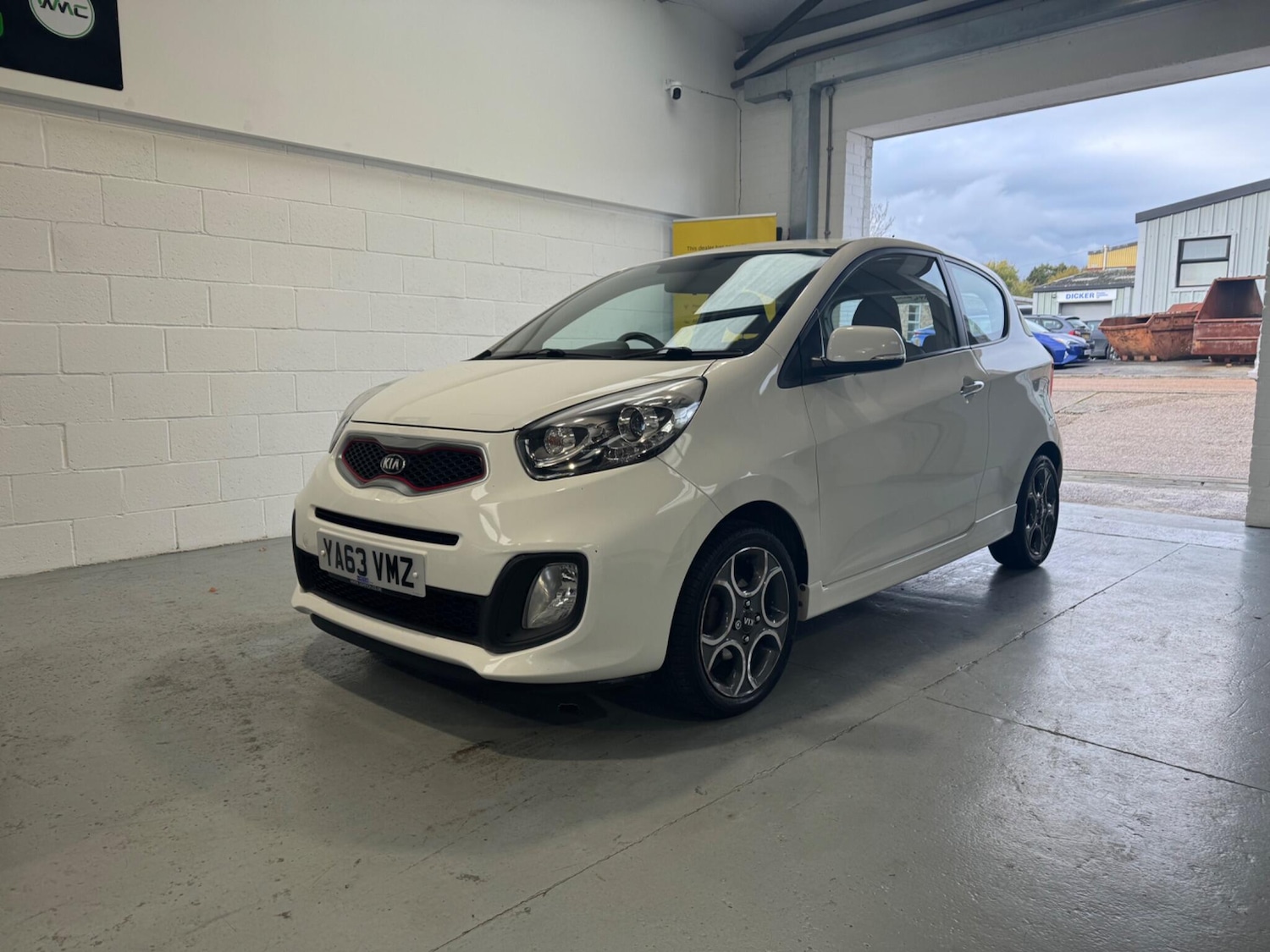 Used Kia Picanto 2014 for sale - 76645262: Photo 2