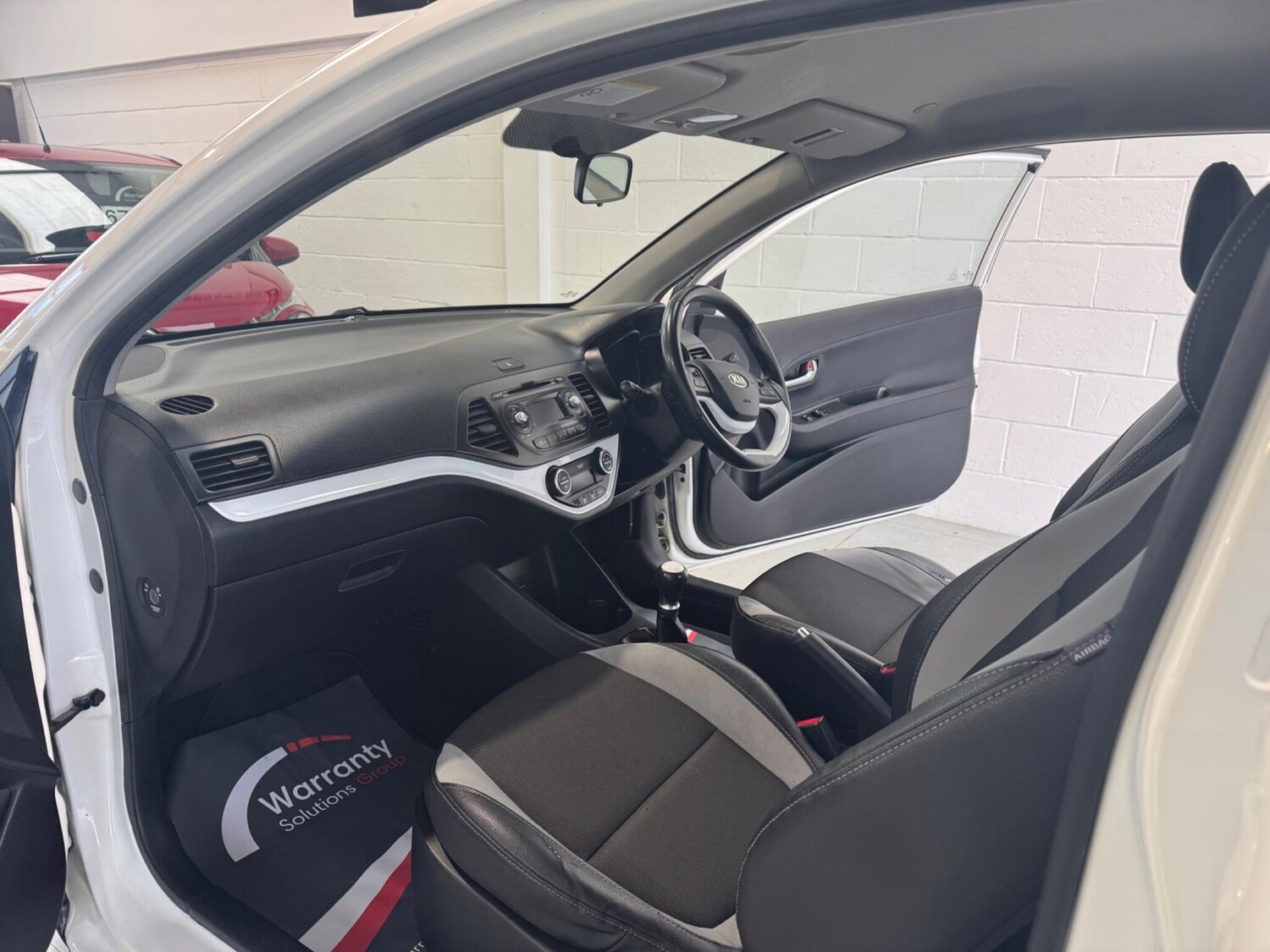 Used Kia Picanto 2014 for sale - 76645262: Photo 25