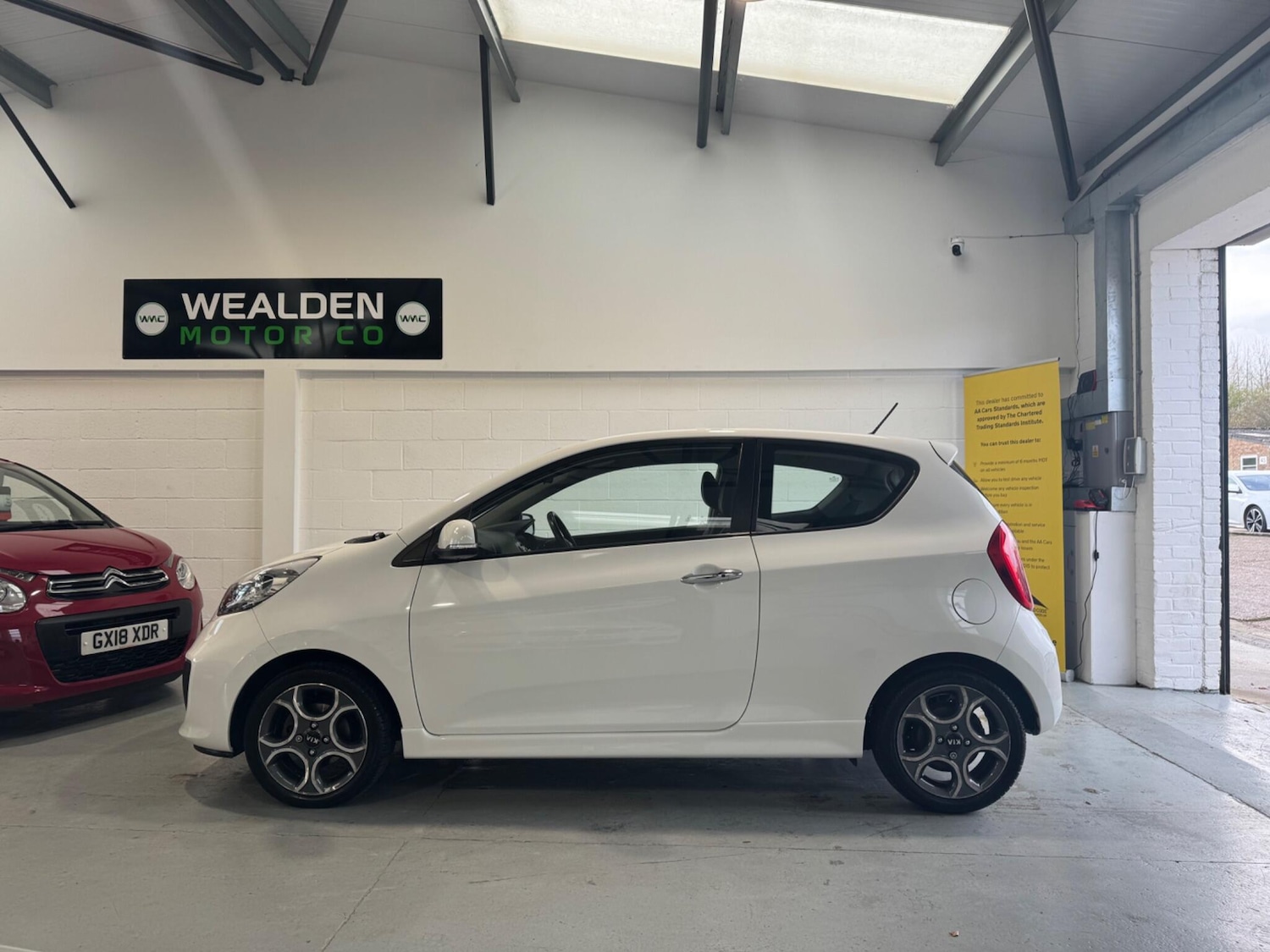 Used Kia Picanto 2014 for sale - 76645262: Photo 4