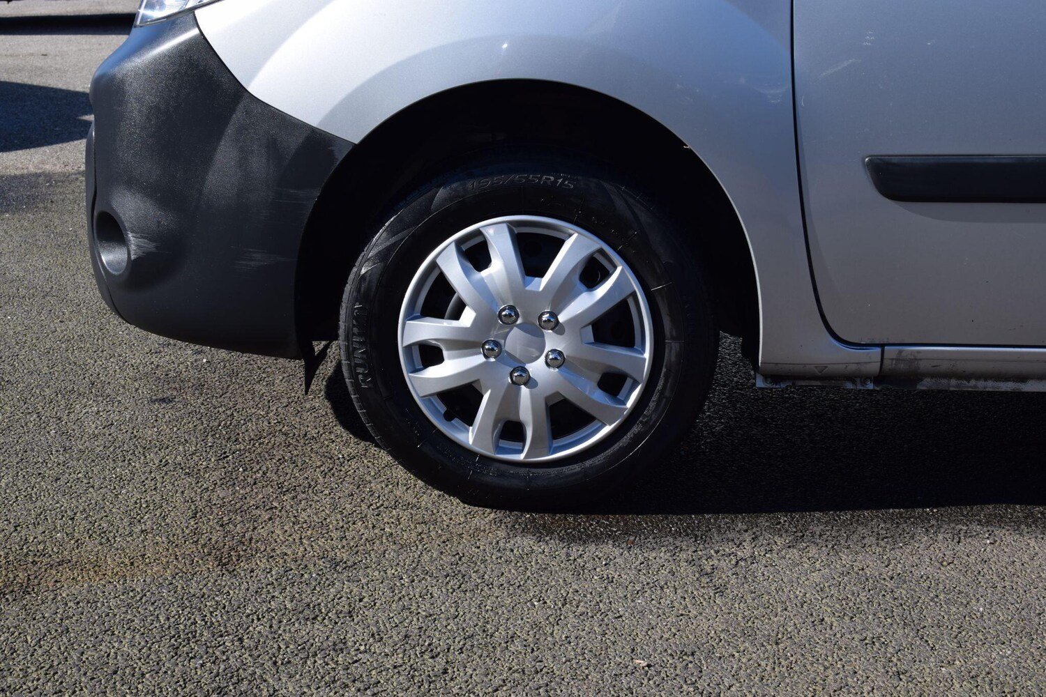 Used Renault Kangoo 2015 for sale - 77637454: Photo 17