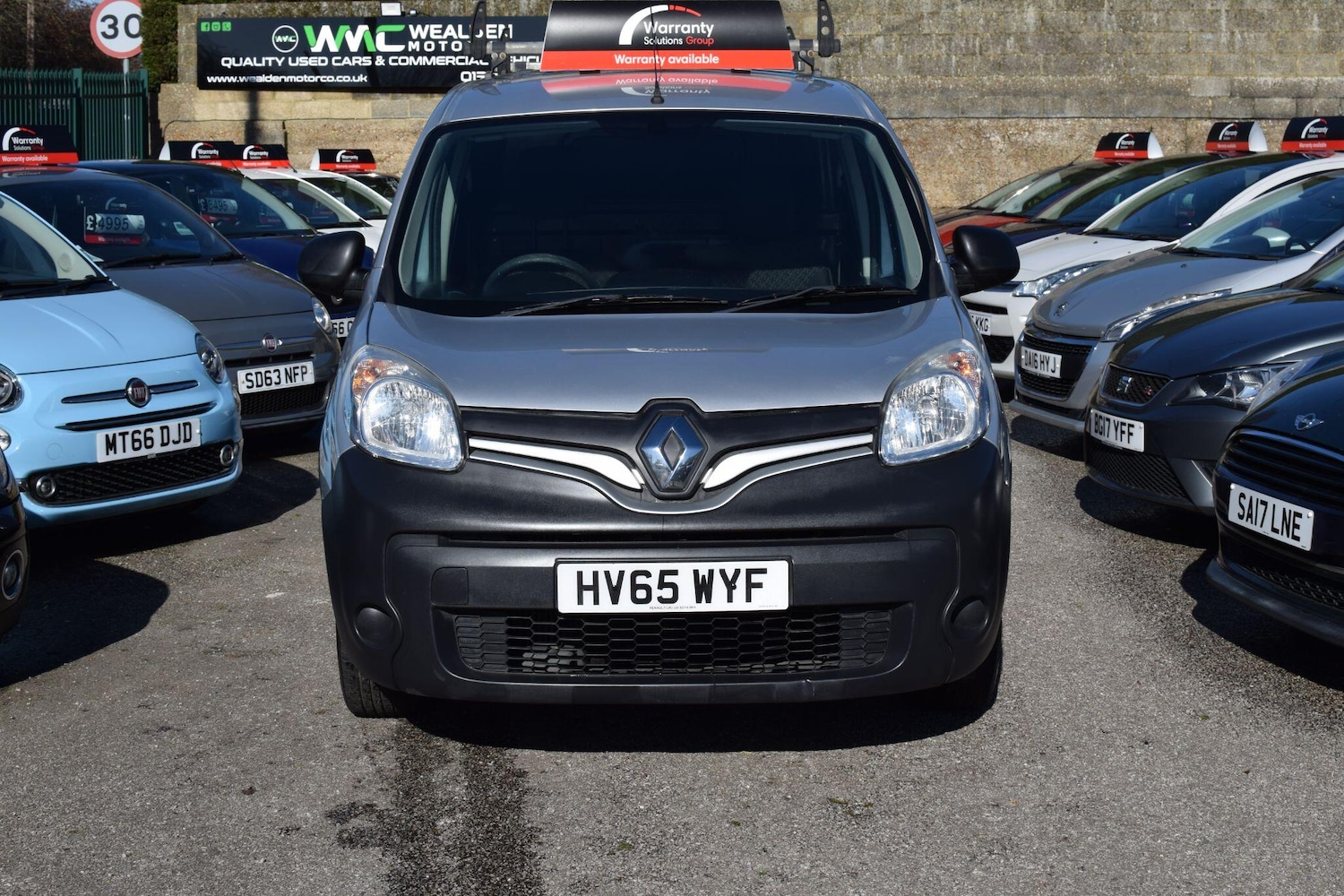 Used Renault Kangoo 2015 for sale - 77637454: Photo 2