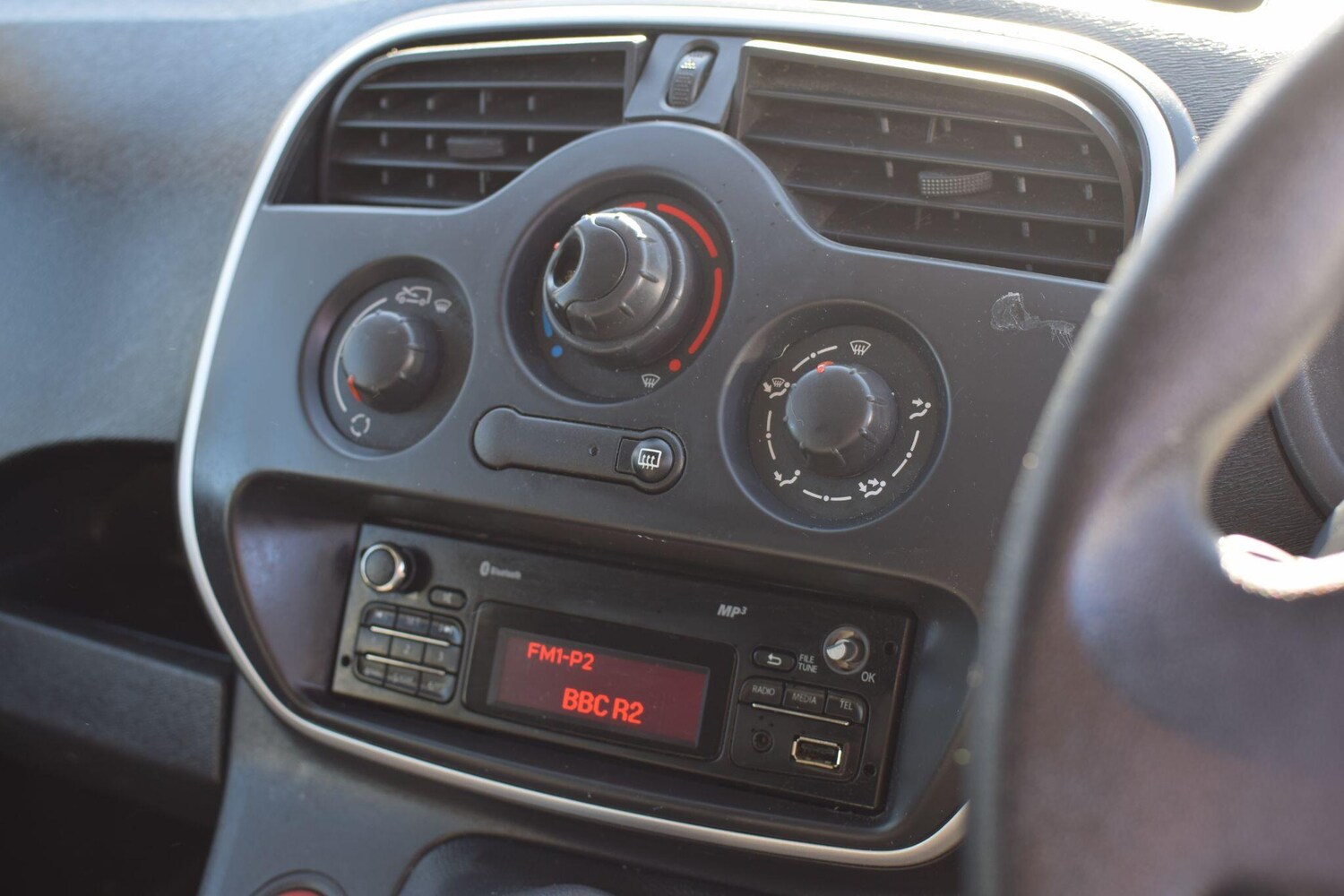 Used Renault Kangoo 2015 for sale - 77637454: Photo 23