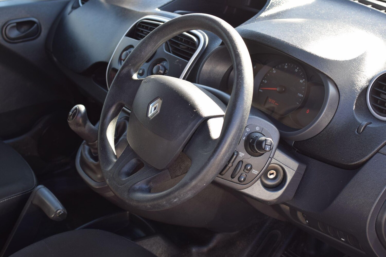 Used Renault Kangoo 2015 for sale - 77637454: Photo 44