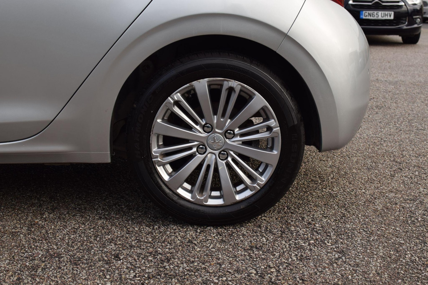 Used Peugeot 208 2016 for sale - 77376290: Photo 24