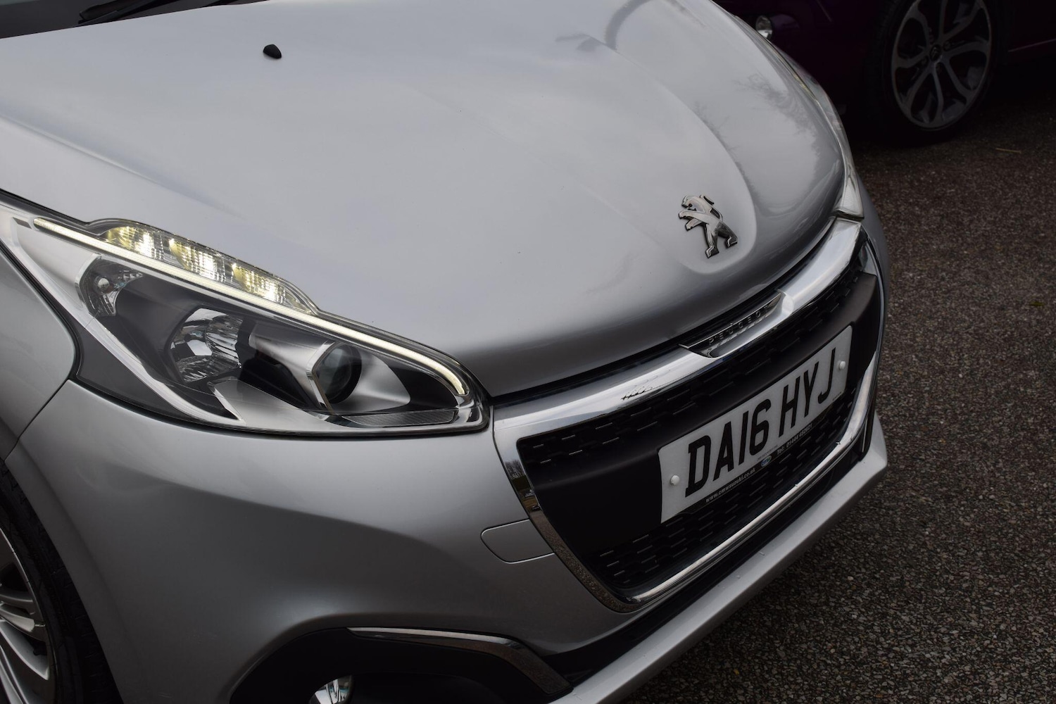 Used Peugeot 208 2016 for sale - 77376290: Photo 40