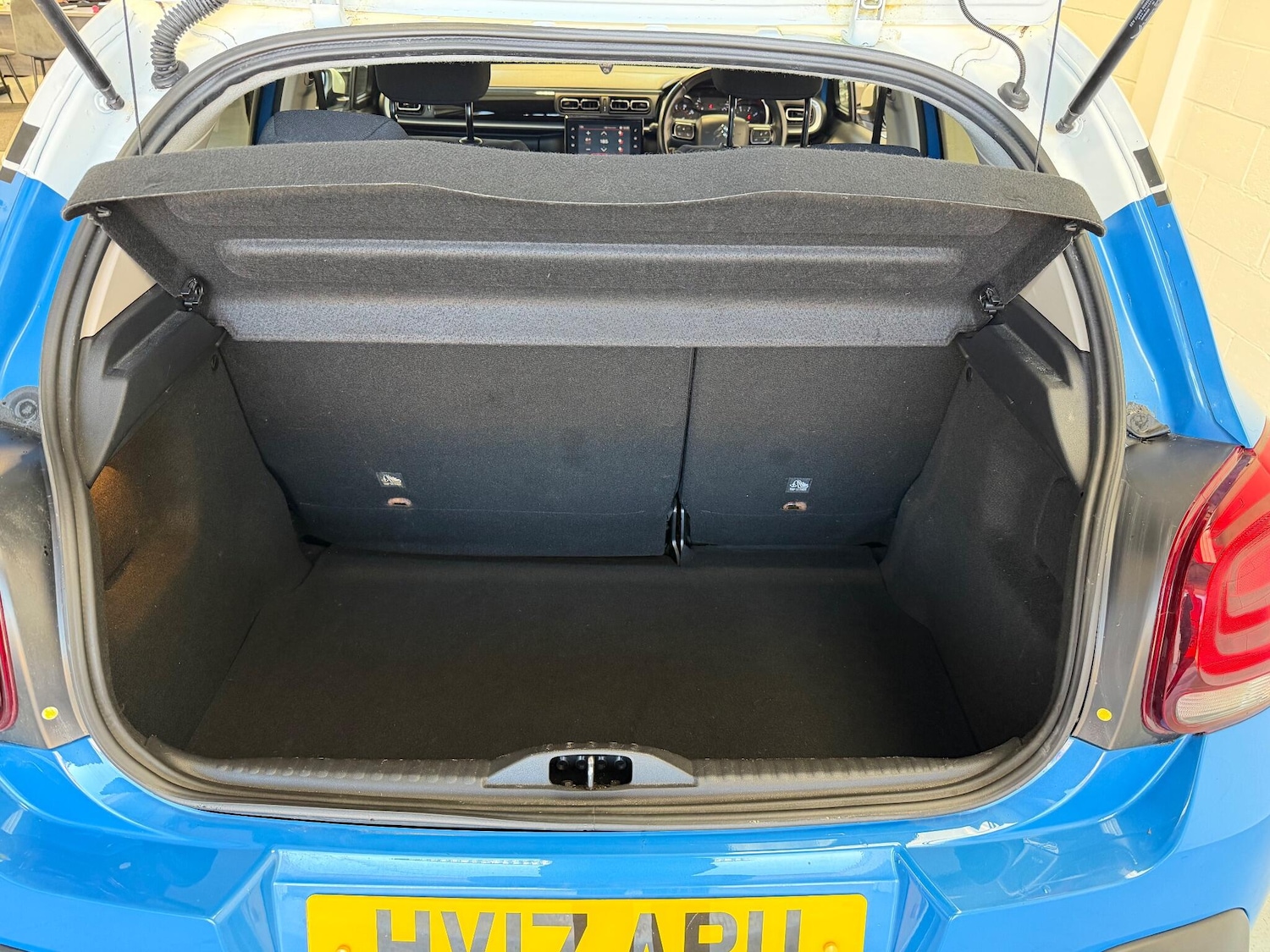 Used Citroen C3 2017 for sale - 76446479: Photo 32