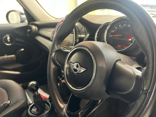 Used MINI Hatch 2017 for sale - 76317856: Photo 10