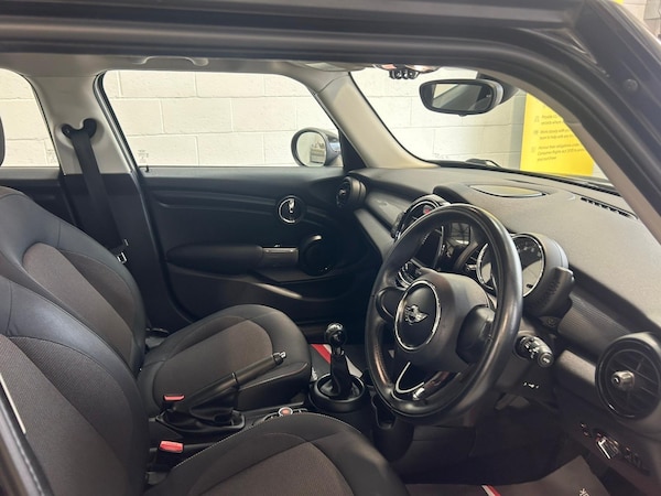 Used MINI Hatch 2017 for sale - 76317856: Photo 12